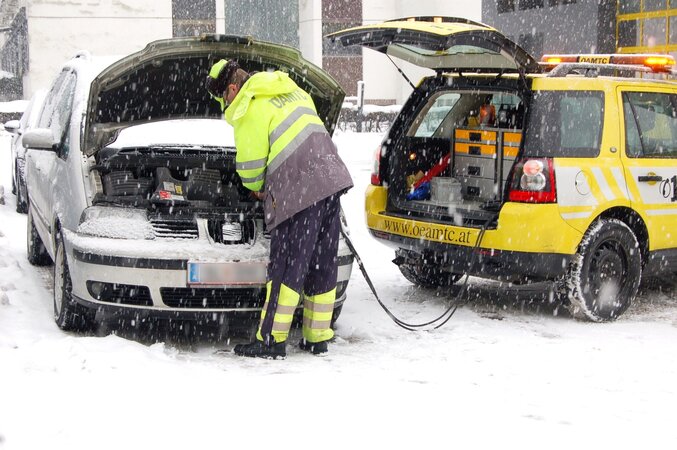ÖAMTC-Untersuchung: Auto im Winter vorheizen oder nicht?