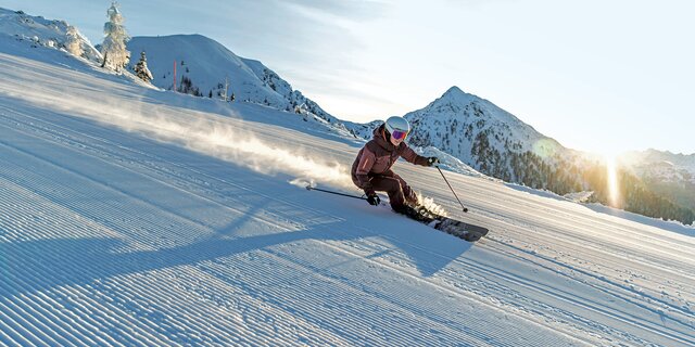 Skifahren Reiteralm 217 (C) Mirja Geh (12-2023).jpg Mirja Geh / Schladming-Dachstein